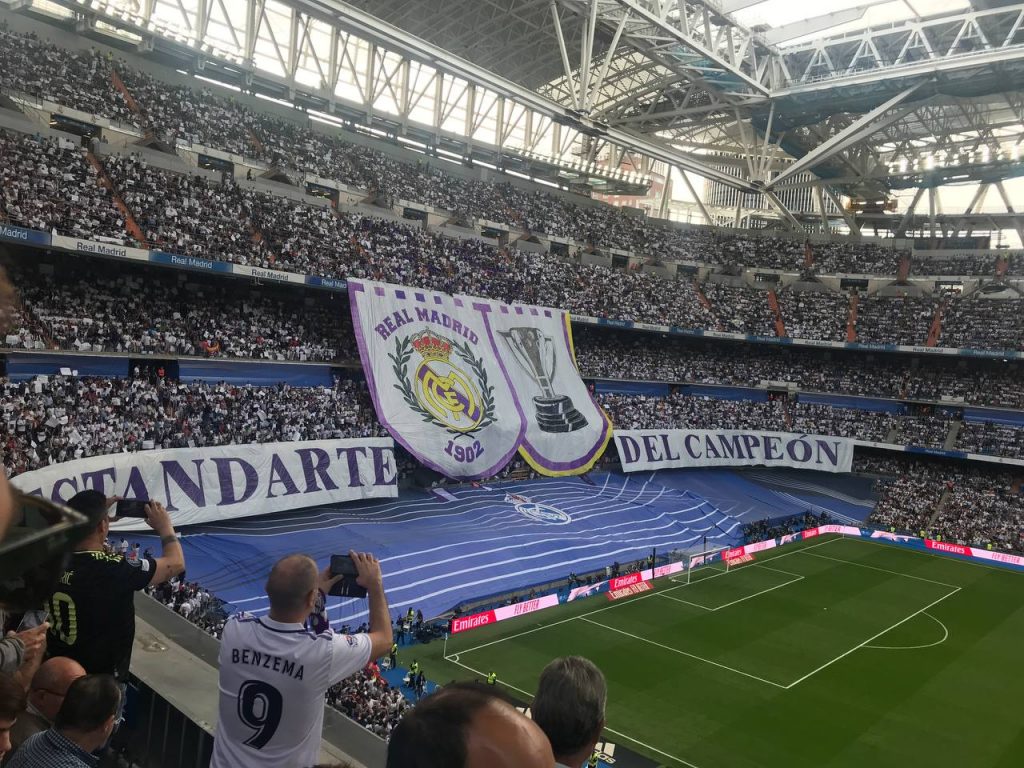Tifo Real Madrid C.F – F.C Barcelona – FansRMCF